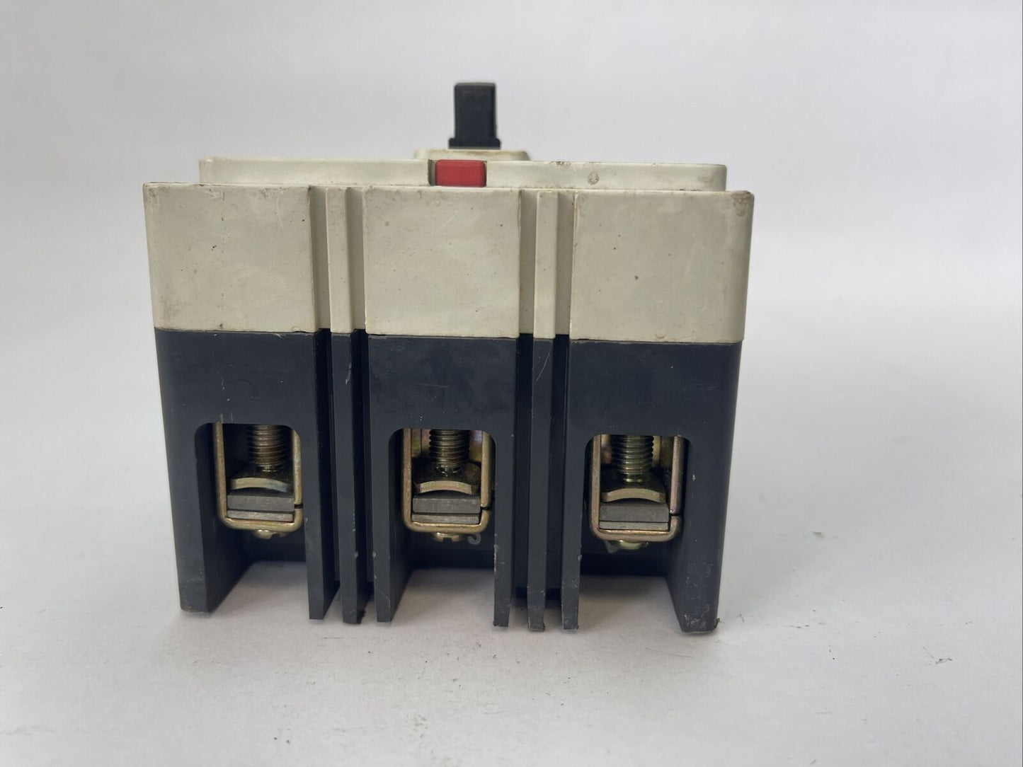 WESTINGHOUSE HMCP003AOC MOTOR CIRCUIT PROTECTOR 3AMP 3P 600VAC 250VDC 6630C87G03