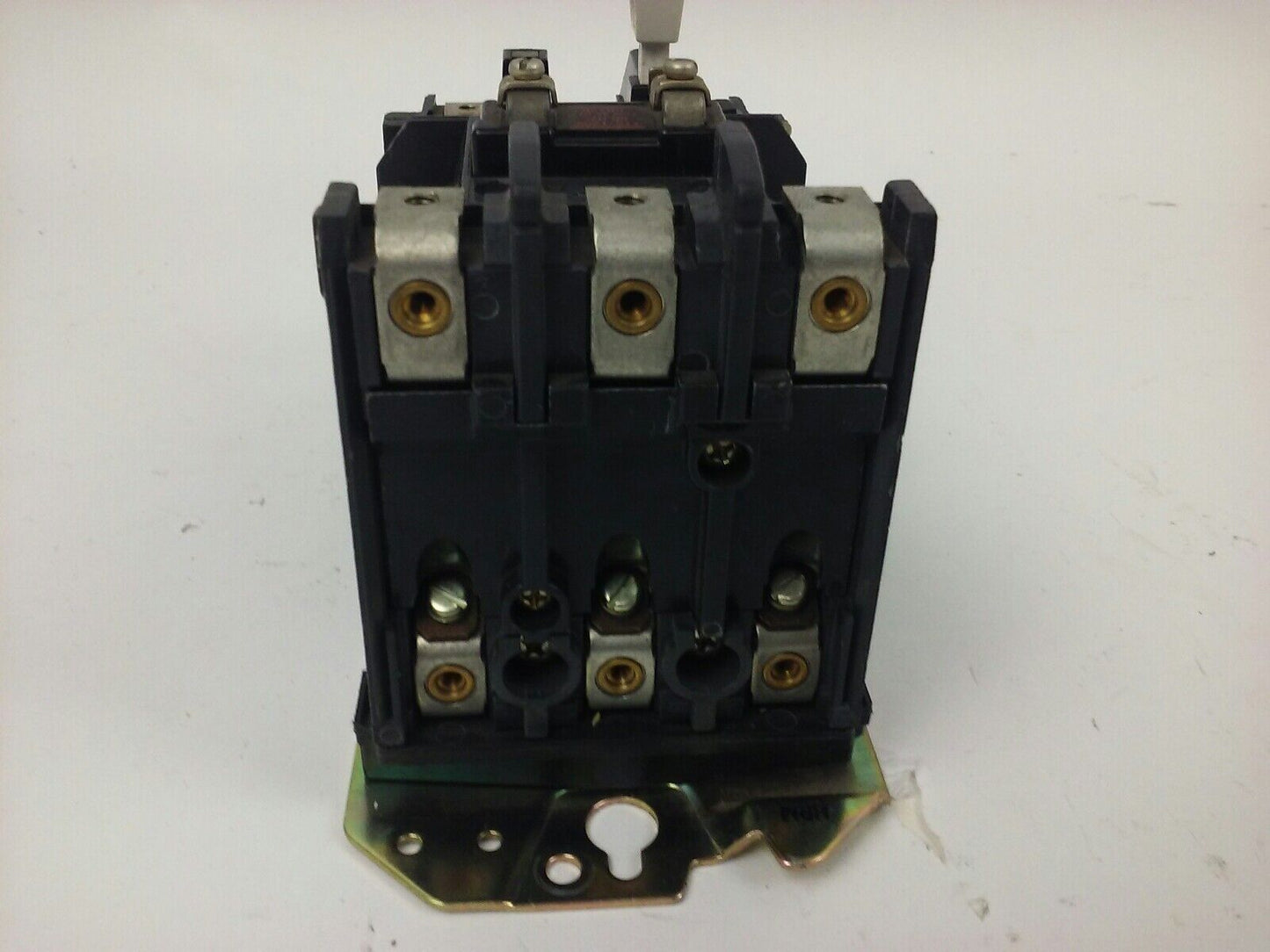 ALLEN BRADLEY 509-AOD, SER. B, STARTER, SIZE 0, 600V, 18A, 5 H.P.,120V COIL,USED