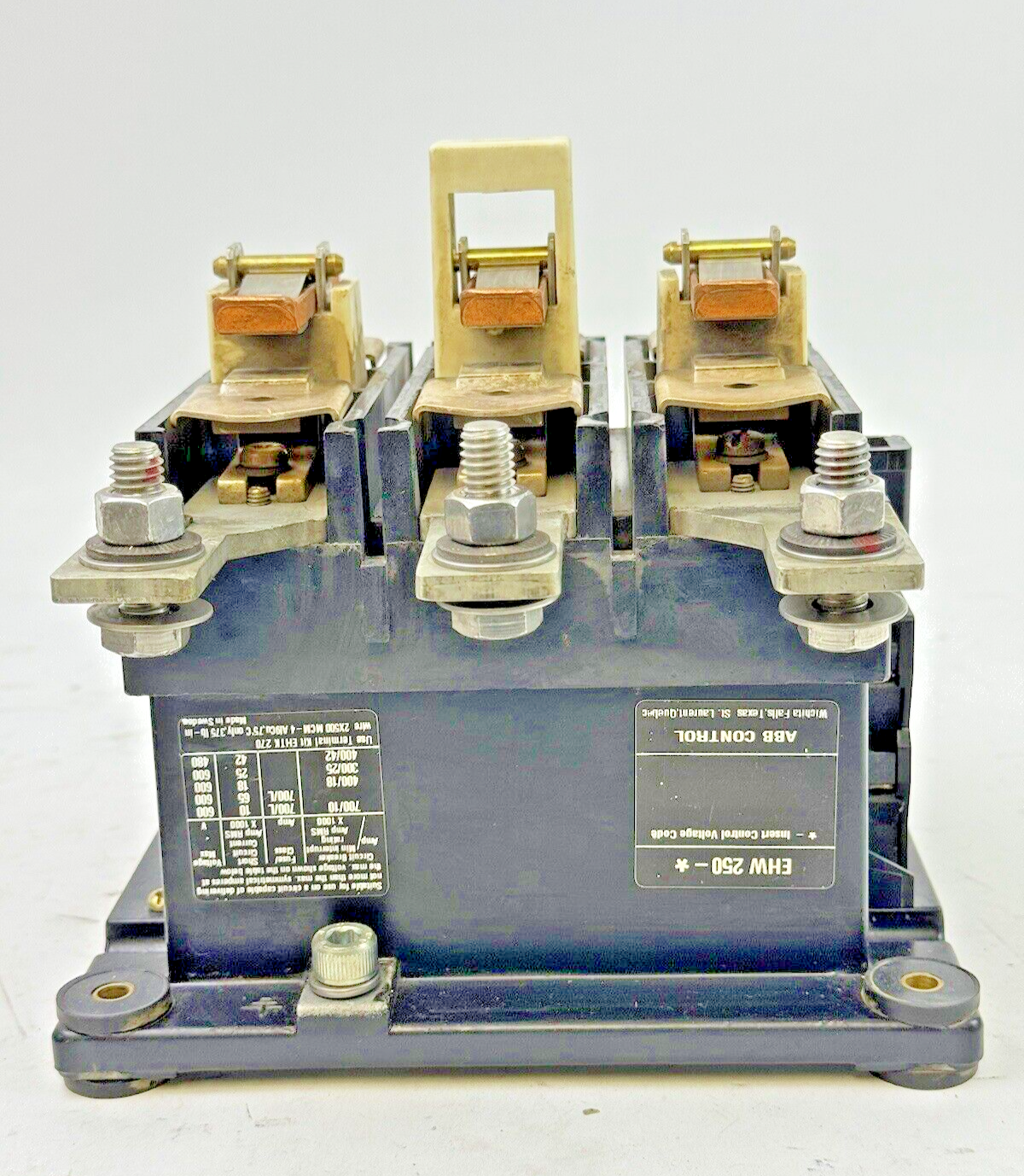 ABB - EHW 250 - WELDING ISOLATOR CONTACTOR - SIZE W5, 120V COIL SK 826 100-BG