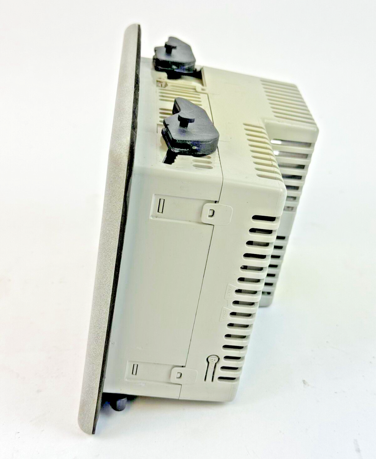 ALLEN-BRADLEY - 2711P-T6C20D SER. B REV. A - PANELVIEW PLUS 600 - 6" TOUCHSCREEN