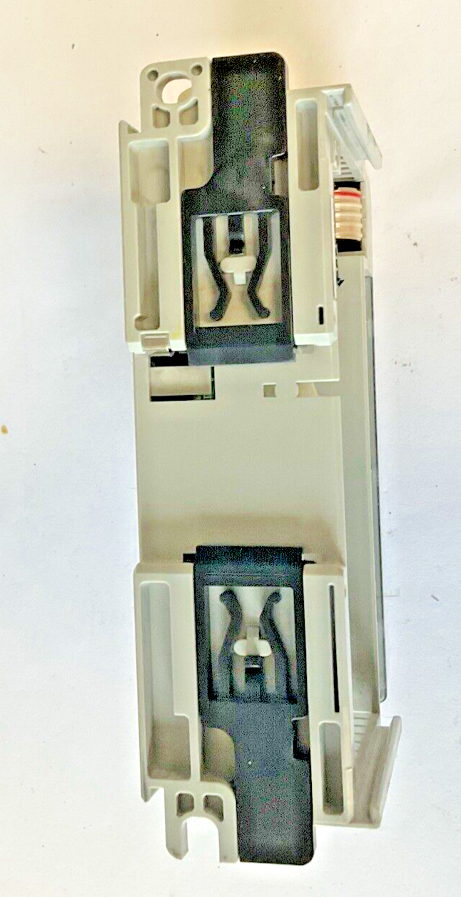 ALLEN BRADLEY 1769-OB16 COMPACT I/O OUTPUT MODULE SER.B REV.1 F/W REV.2.1 24VDC