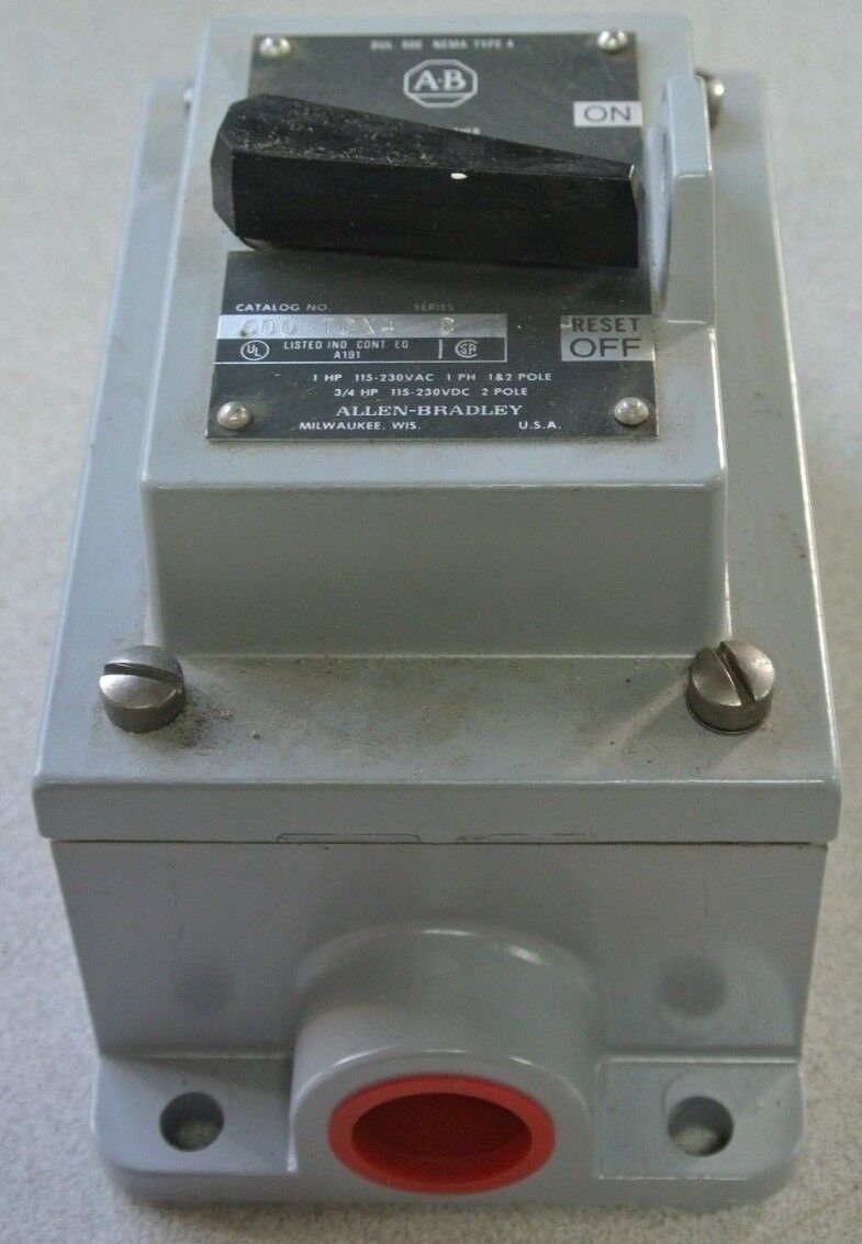 ALLEN-BRADLEY 600-TCX4 MANUAL STARTING SWITCH - TOGGLE - 1 POLE - NEW SURPLUS