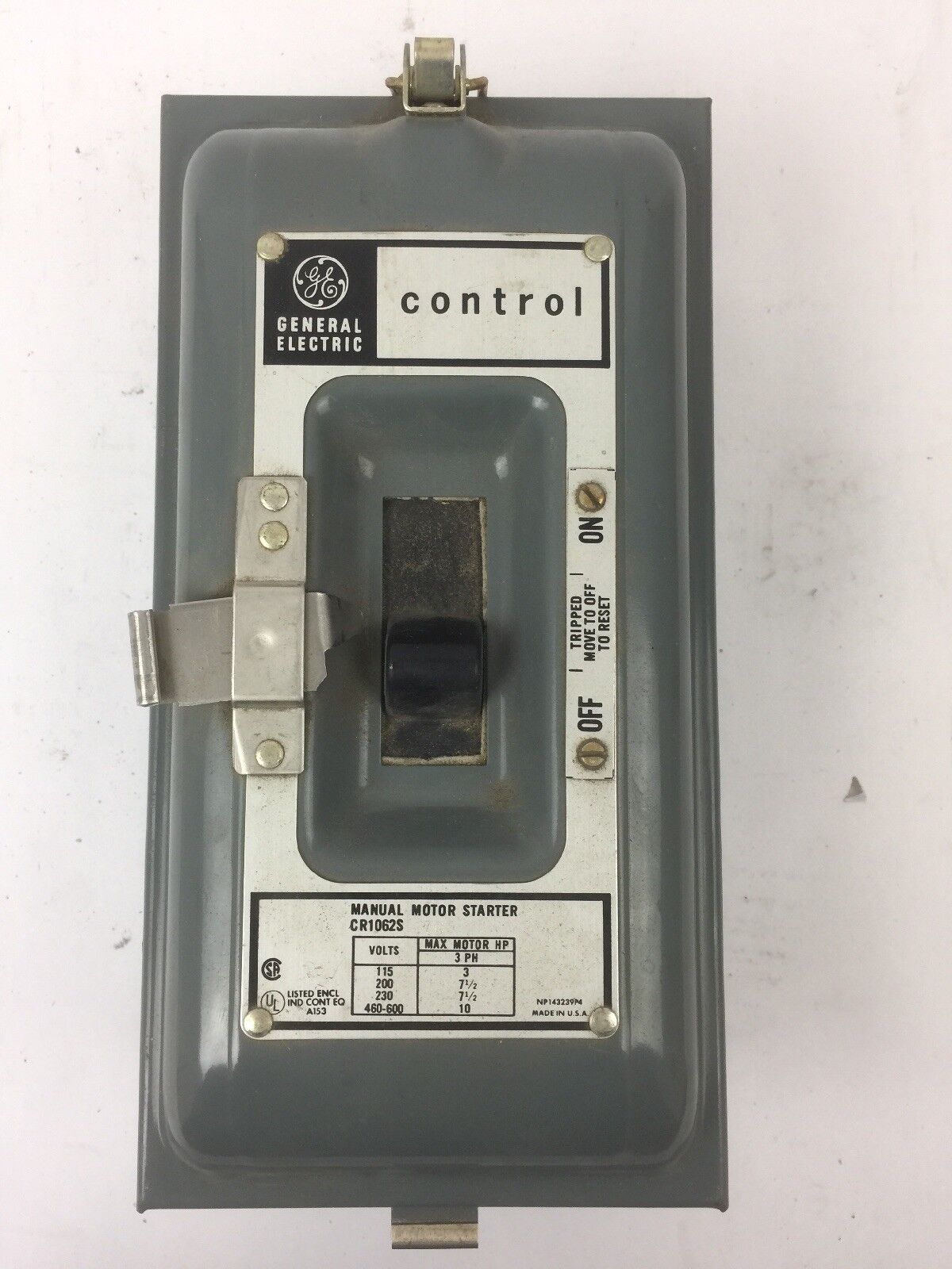 GE CR1062 S7G MANUAL STARTER 2 POLE TOGGLE OPER 1 OVERLOAD NEMA SIZE 1