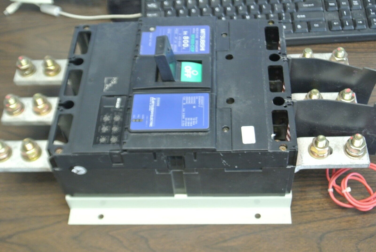 MITSUBISHI NF800-CEF NO-FUSE CIRCUIT BREAKER / 600VAC / 400-800A / 3 POLE /