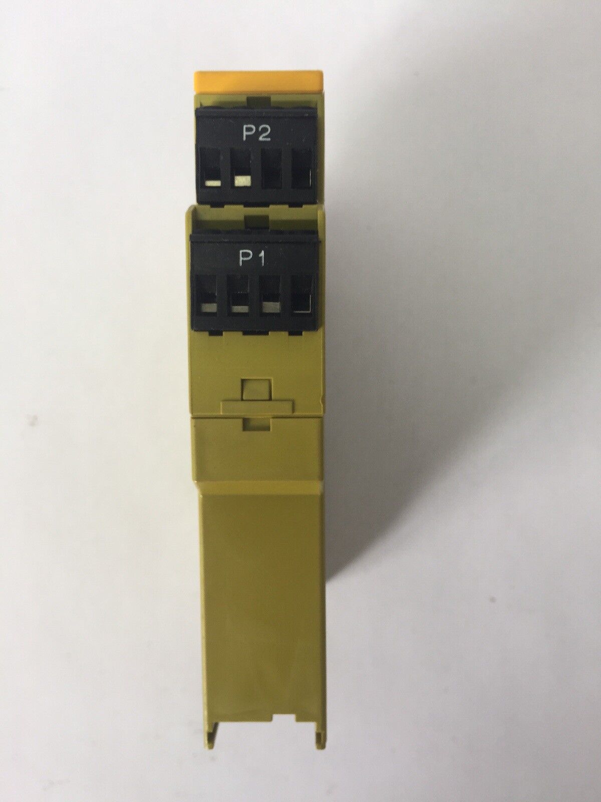 PILZ PZE X4P 24VDC 4n/o SAFETY RELAY 24 VDC 2.5W