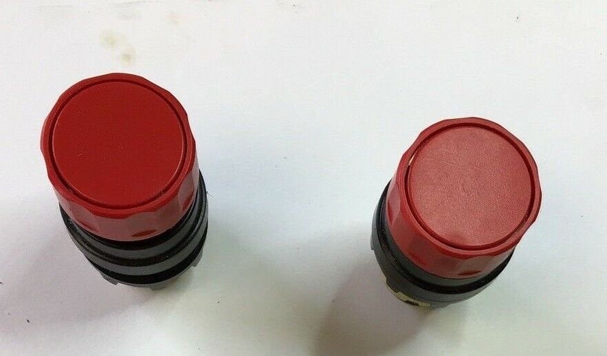 SQUARE D 9001 D3C2R PUSH BUTTON REMOTE CONTROL OPERATOR RED***LOTOF2***