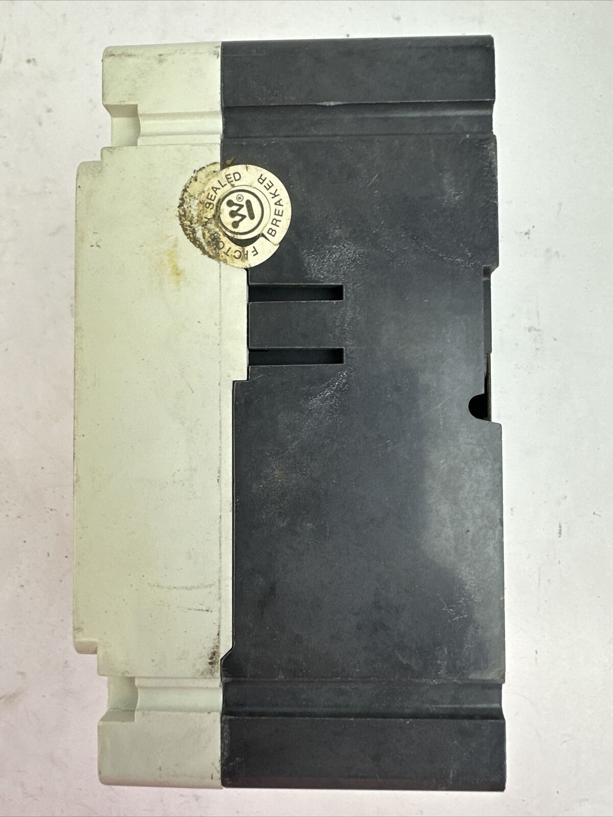 WESTINGHOUSE HMCP003A0 B SER C 3P 3AMP 600VAC 250VDC 6630C86G03 MOTOR CIRCUIT
