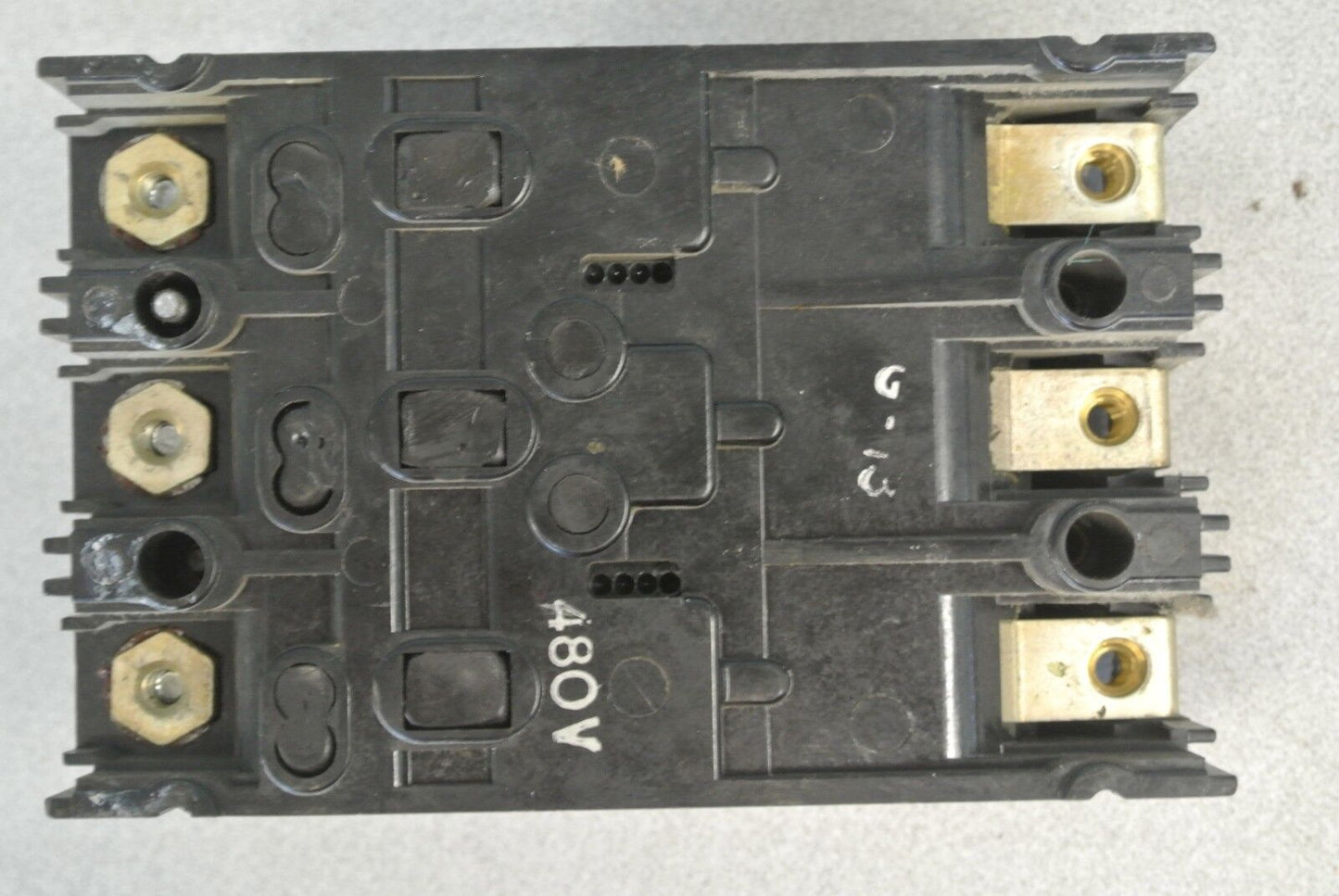 GE TEF134030 CIRCUIT BREAKER - 480VAC, 30A, 3-POLE