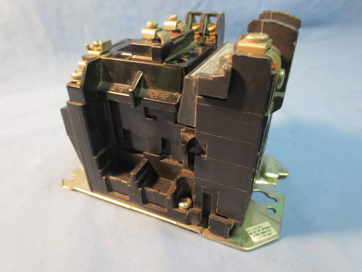 ALLEN-BRADLEY 509-BOD Ser. B MOTOR STARTER, NO OVERLOAD RELAY, COIL CB236