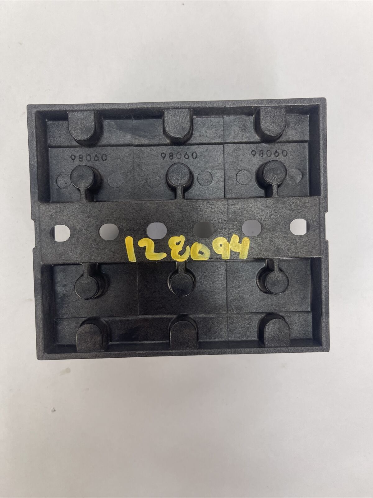 LITTELFUSE LJ60060-3C FUSE HOLDER 600V 60A USE CLASS J FUSE
