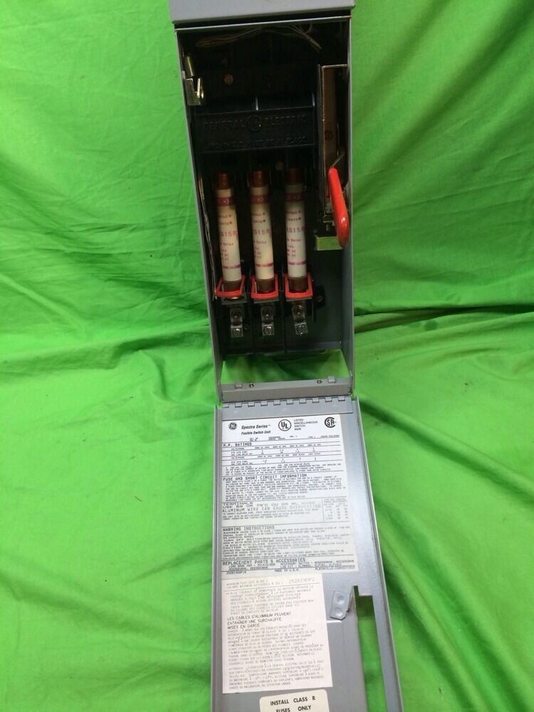 GE ADS36030HS 30A 600V 3PH FUSIBLE SWITCH UNIT