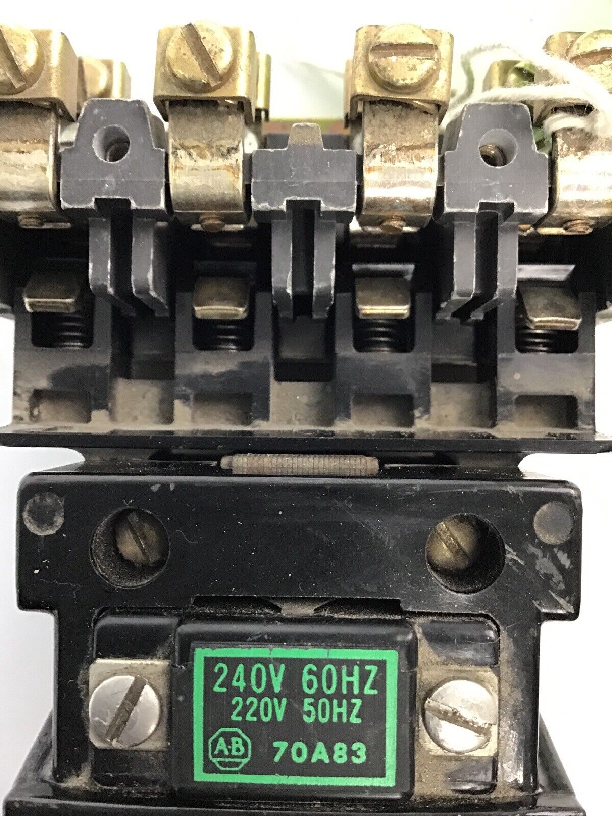 ALLEN BRADLEY 702-A0D93 OVERLOAD RELAY SER.K 575V 5HP W/70A83 220V/50HZ COIL