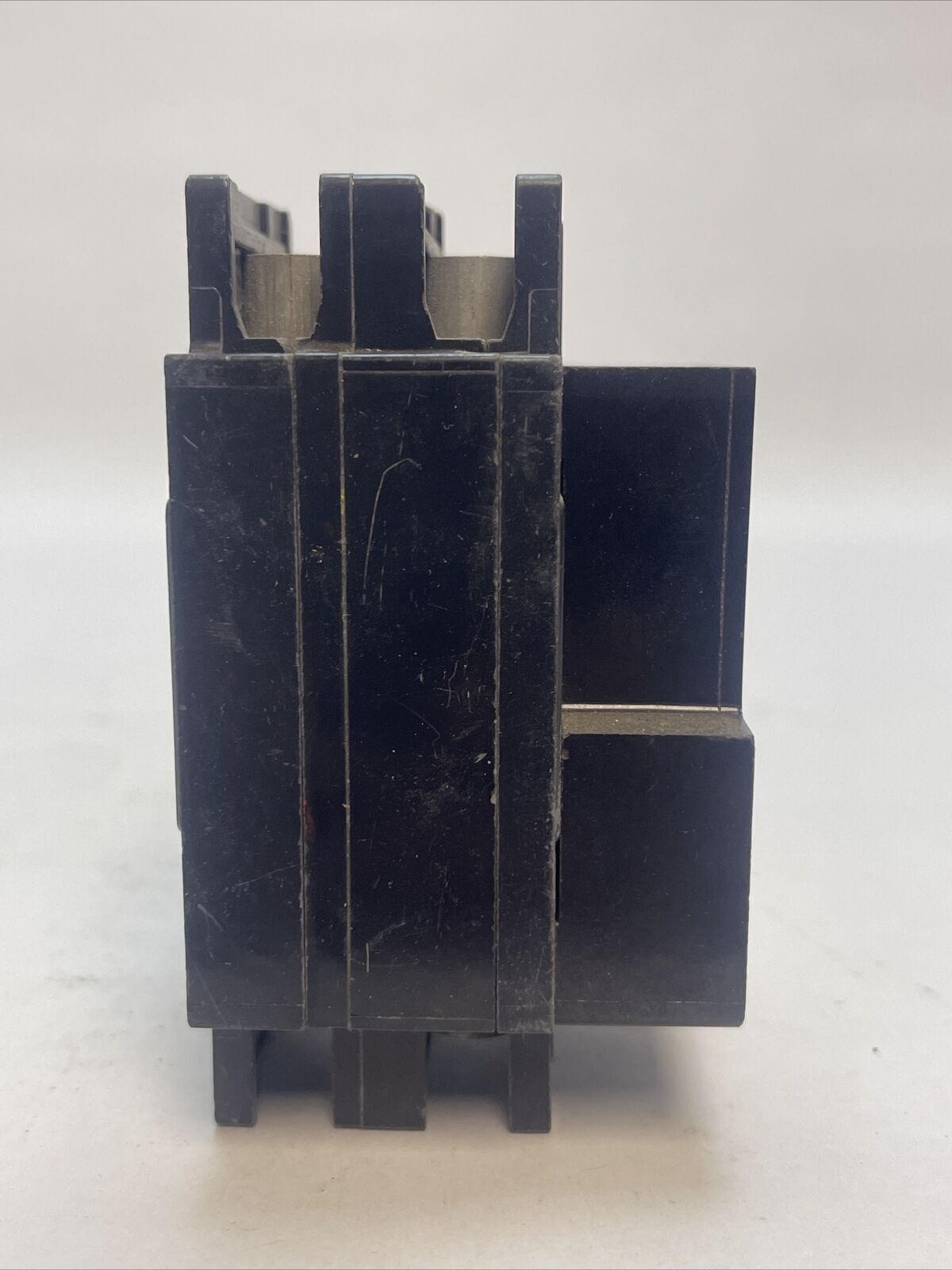 SQUARE D QOU 250 CIRCUIT BREAKER 50AMP 120/240VAC 2POLE SHUNT TRIP ???