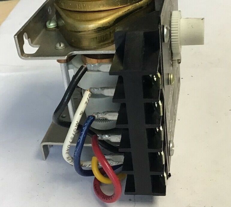ATC 321B-050-A-01T1XX TIME DELAY RELAY 115VOLT 60CYC TYPE 321