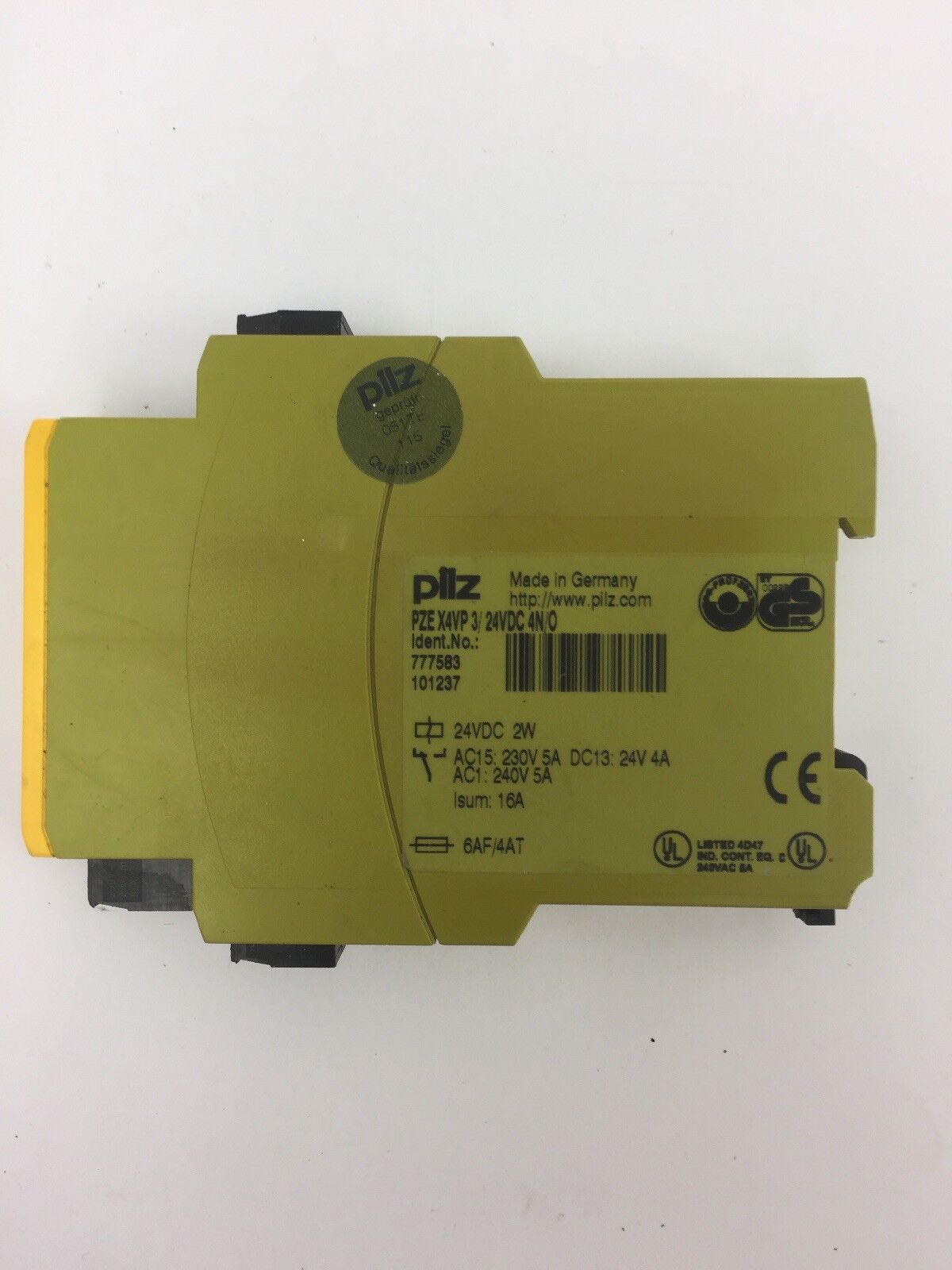 PILZ PZE X4VP 3 24VDC 4N/O SAFETY RELAY