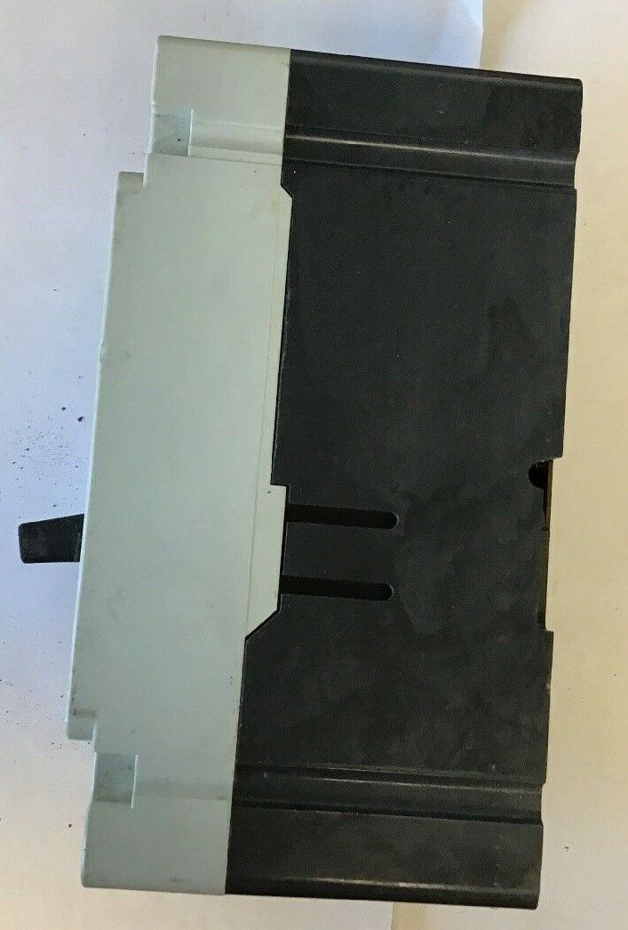 WESTINGHOUSE HMCP015E0 CIRCUIT PROTECTOR SER.C 15AMP 3POLE 600VAC-250VDC