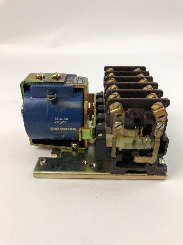 SYLVANIA BULLETIN 7304 TYPE PM D.C. RELAY 4U6