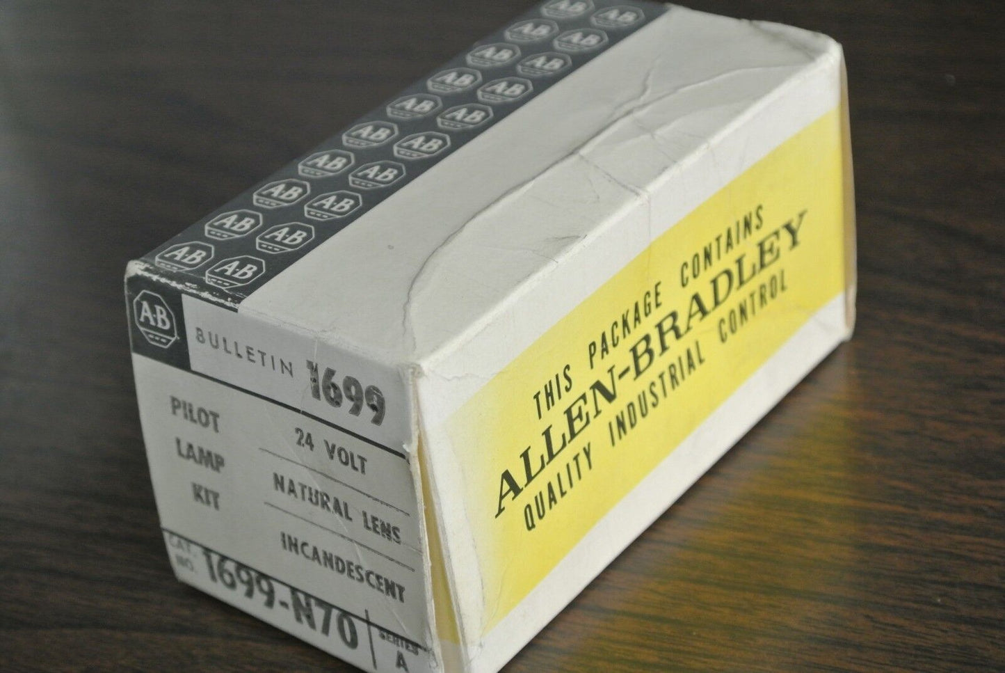 ALLEN-BRADLEY 1699-N70 PILOT LAMP KIT - 24V, NATURAL LENS - NEW SURPLUS