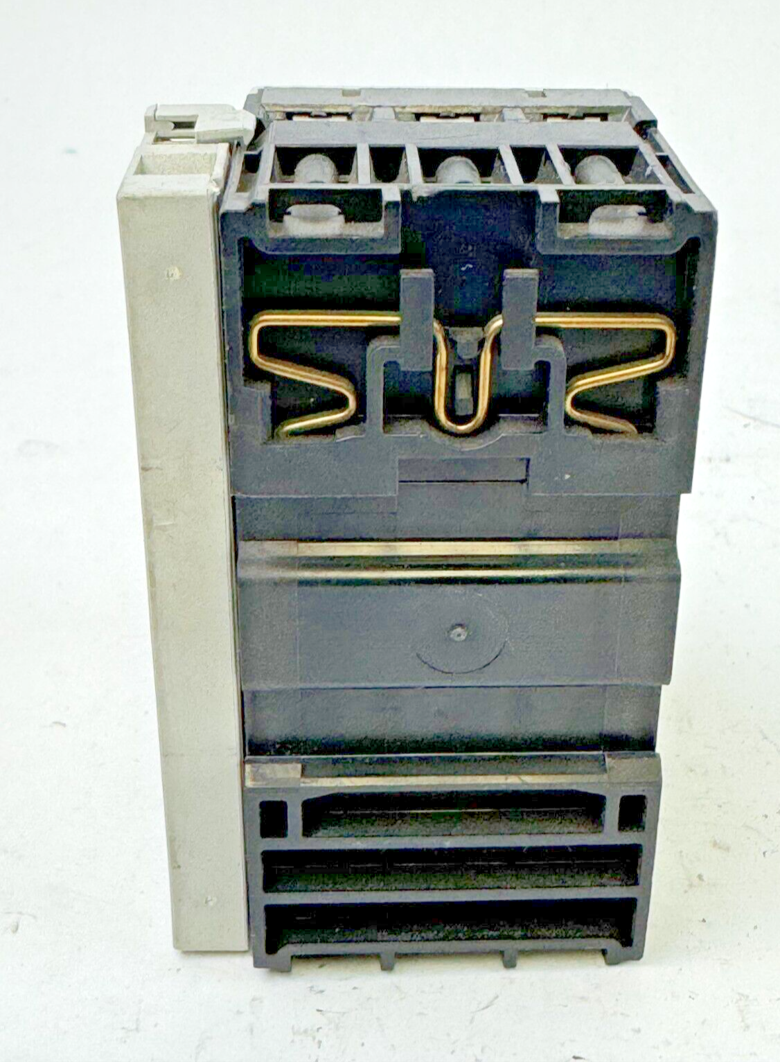ALLEN-BRADLEY - 140M-C2E-B16 SER. C - MOTOR PROTECTOR + 140M-C-A SER. A AUX. CON