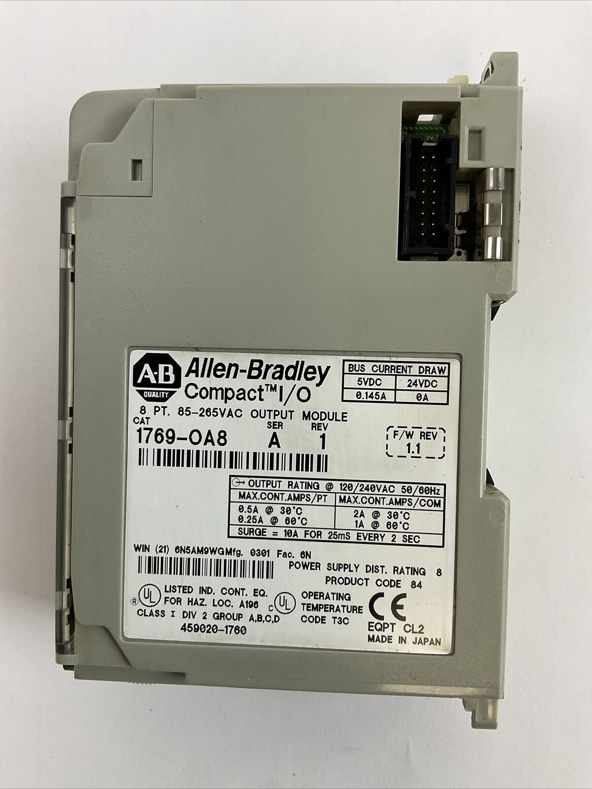 ALLEN BRADLEY 1769-OA8 SER A REV 1 F/W REV 1.1 8PT 85-264VAC OUTPUT MODULE