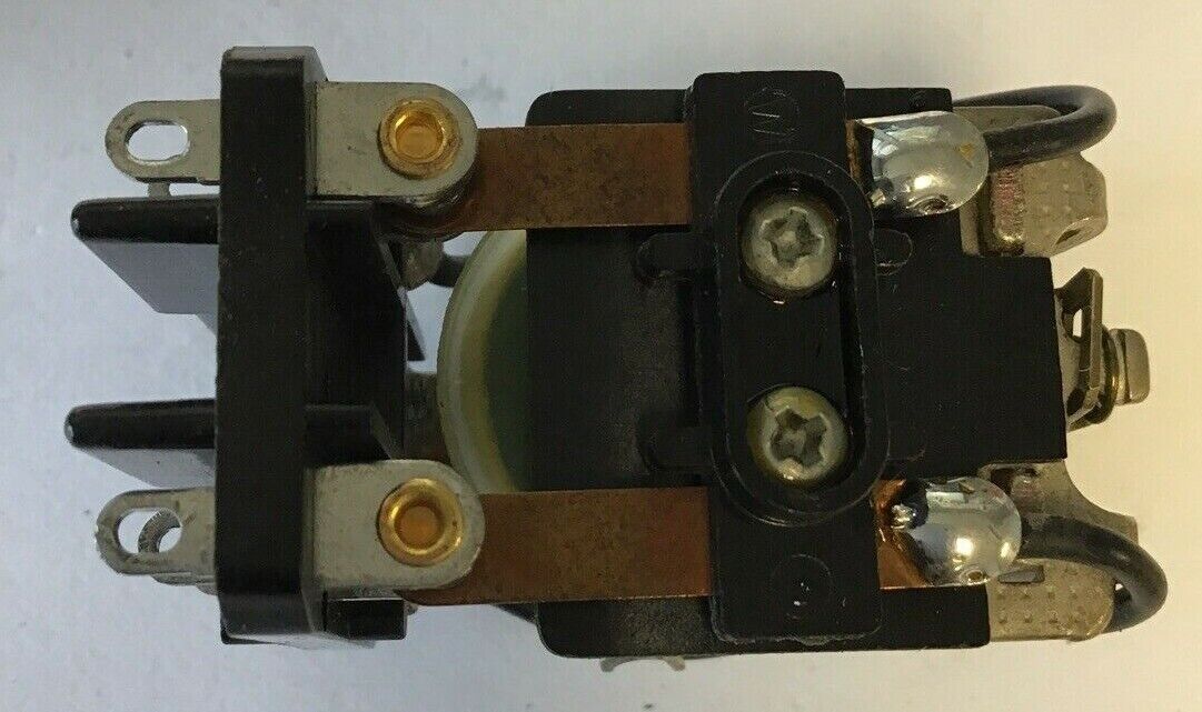 SINGER LINE ELECTRIC MK2A RELAY 24VAC ***LOTOF2***