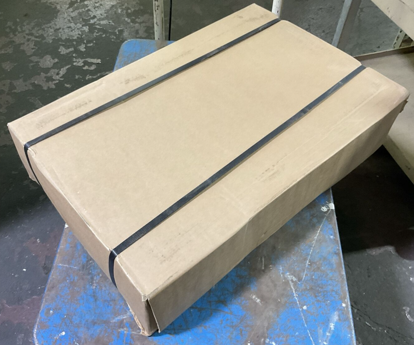 SCHNEIDER ELECTRIC NSYSFSPK SPECIFIC KIT STEEL SUITABLE ENCLOSURE