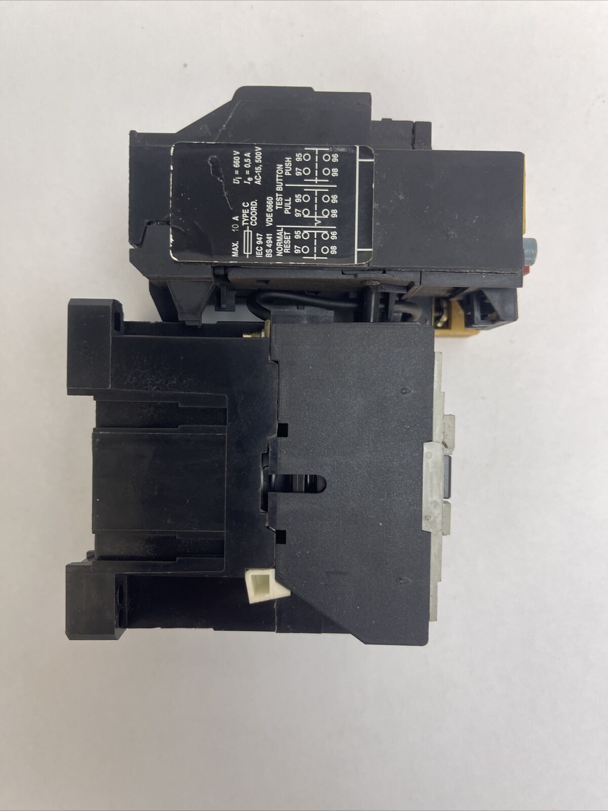 ALLEN BRADLEY STARTER 100-A12ND3 SER B 600VAC 12A 10HP COIL 120V 60HZ 193-BSB 22