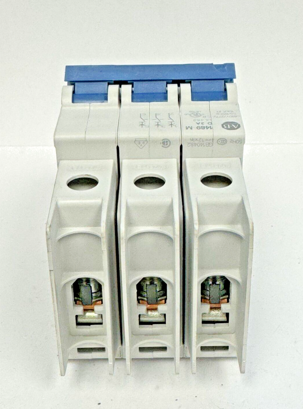 ALLEN-BRADLEY - 1489-M3D030 SER. D - CIRCUIT BREAKER - 3 P, 3 A, 277 V