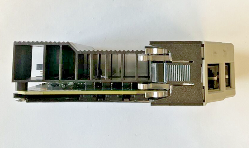 ALLEN BRADLEY 1756-EN2TR HI-CAP ENET/IP MODULE SER.C FW10.007 1A 5.1VDC
