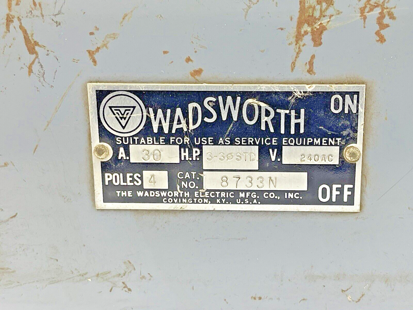 WADSWORTH ELECTRIC - 8733N - ENCLOSED SWITCH - 4 POLE, 30A, 240 VAC