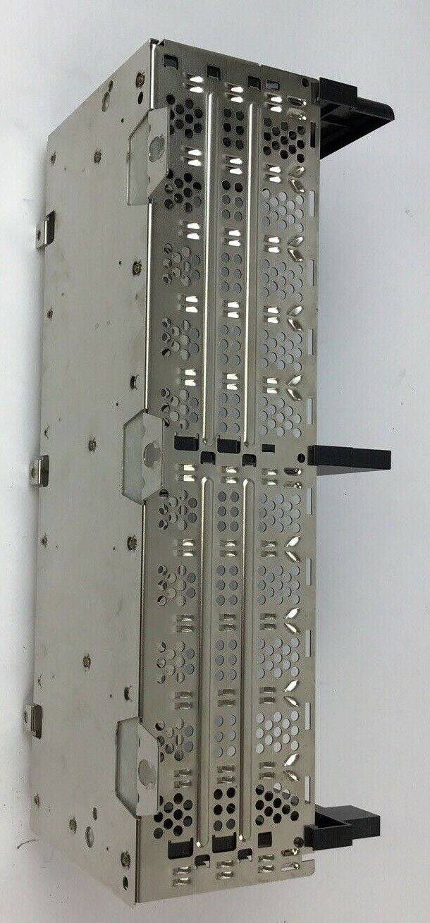 ALLEN BRADLEY 1756-A10 SER.B CAT.REV.K01 10 SLOT CHASSIS 24VDC
