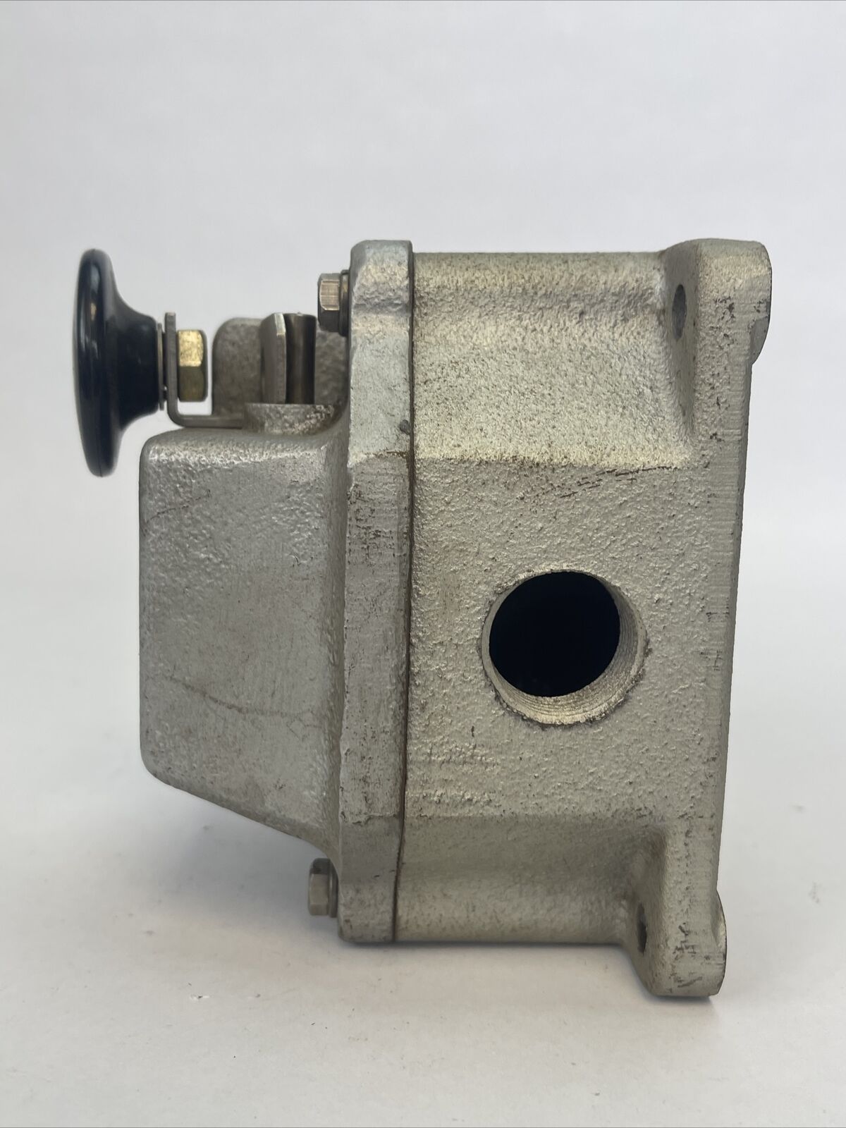SQUARE D CLASS 9001 TYPE GR108 PUSHBUTTON START STATION SER A 600V