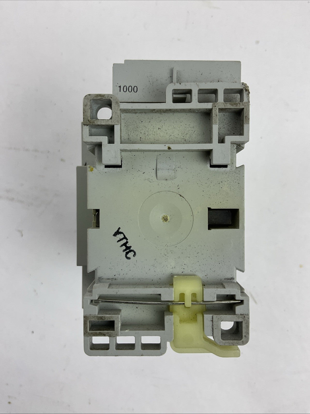 ALLEN BRADLEY 100-C37KP10 CONTACTOR 100-C37*00 SER B 600VAC 50AMP 30HP 3PH