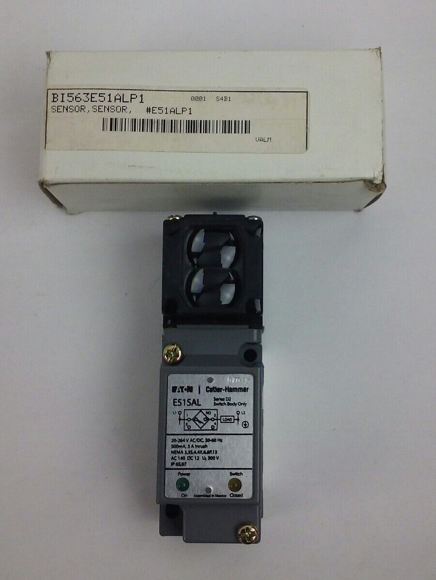 CUTLER HAMMER E51ALP1 Photoelectric Sensor (NEW IN BOX)