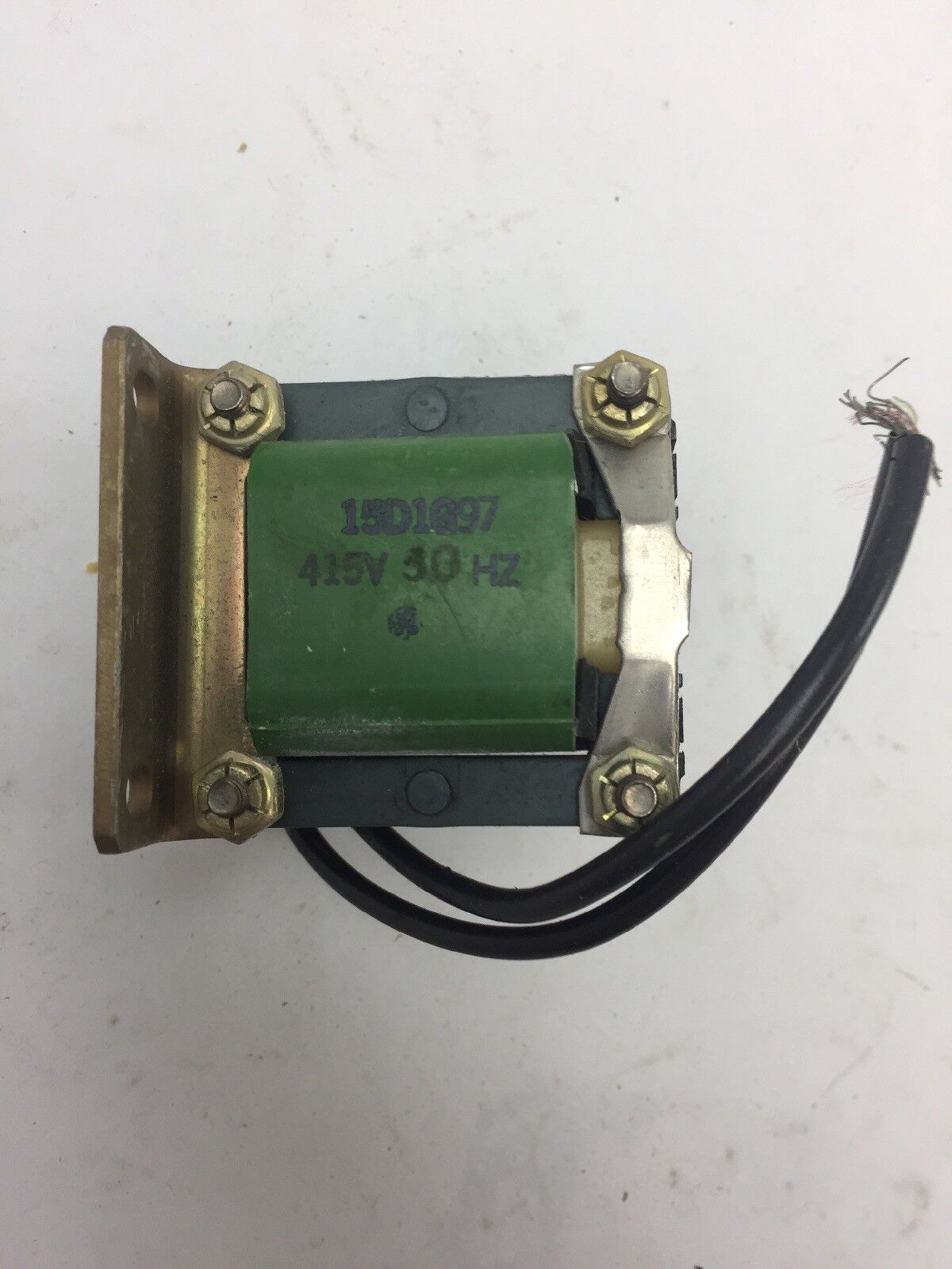 GE CR9500A100A100A SOLENOID 415V 50HZ PULL TYPE END MTG * NO PLUNGER *