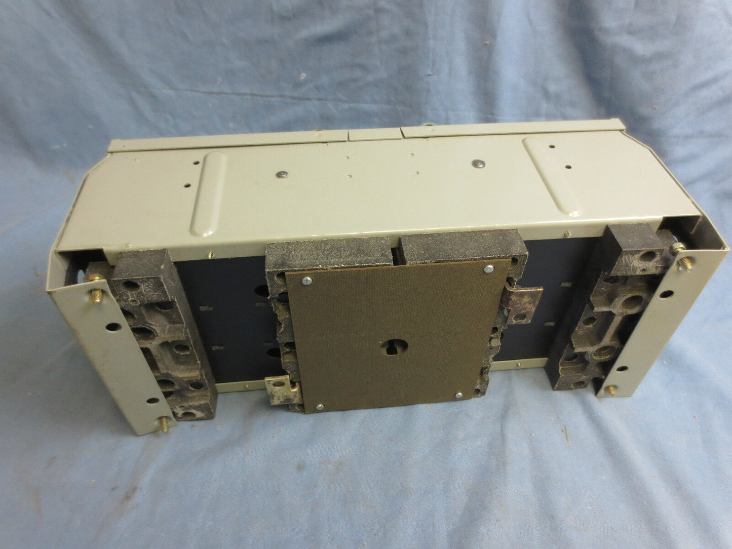 I-T-E V7E2611LR VACU-BREAK PANELBOARD SWITCH UNIT 600V 30-30A - NEW SURPLUS