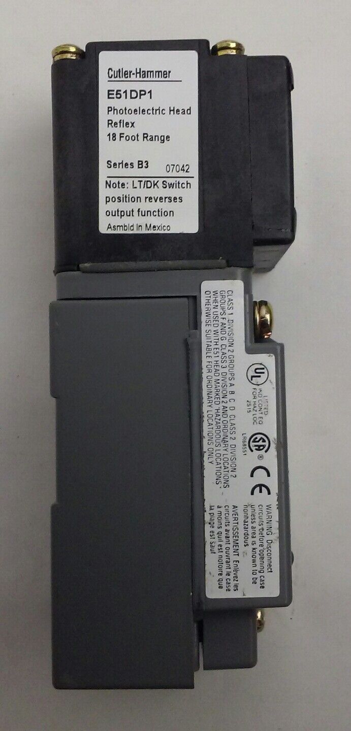 CUTLER HAMMER E51ALP1 Photoelectric Sensor (NEW IN BOX)
