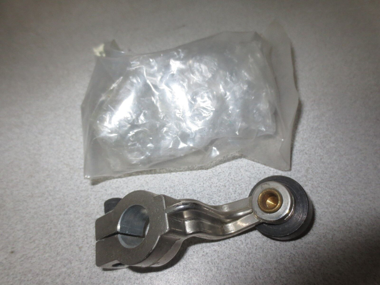 NAMCO EL020-63412 Limit Switch Roller Lever Non-Adjustable Offset, NICKEL-PLATED
