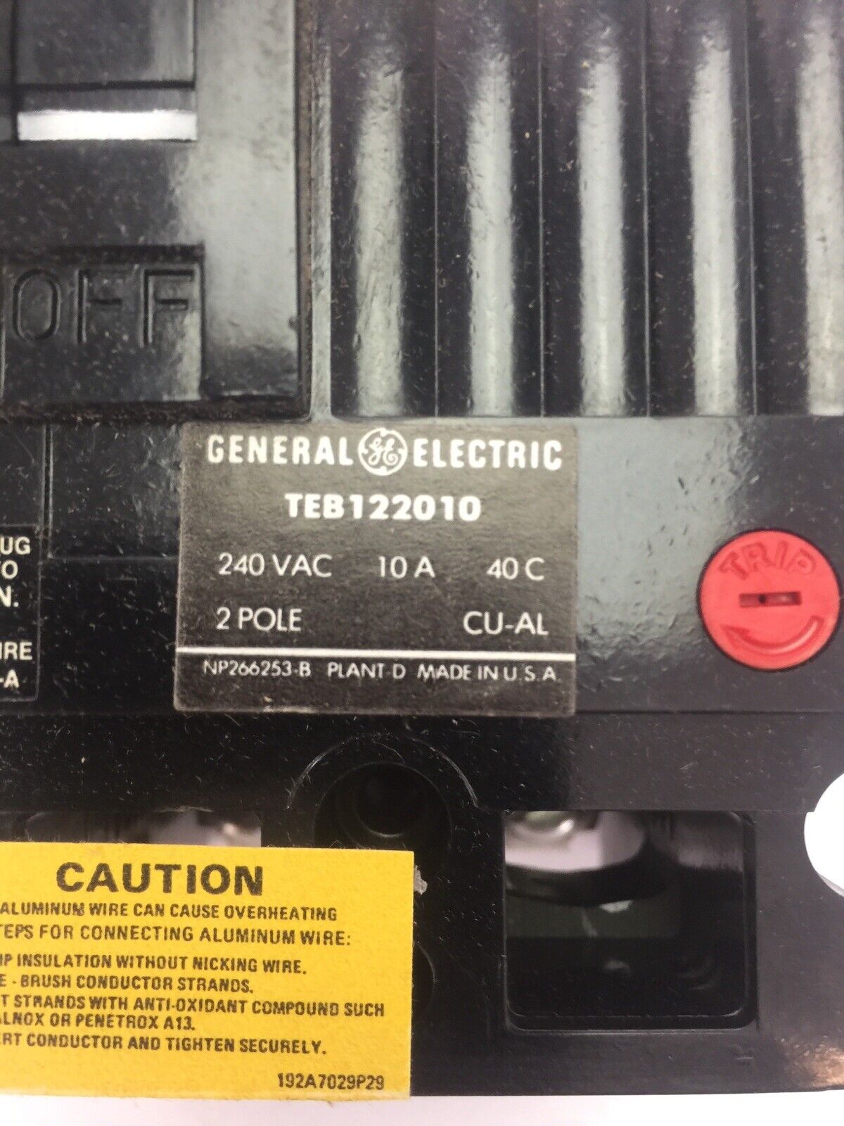 GE TEB122010WL CIRCUIT BREAKER 10AMP 240VAC 2POLE