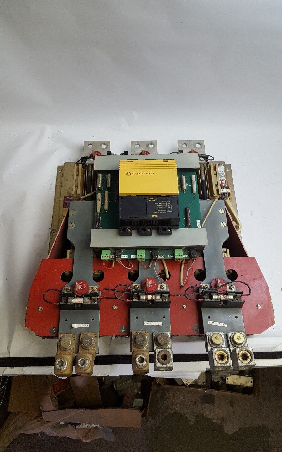 Allen Bradley 150-A500NBD 400 HP 480V SMC Dialog Plus Soft Starter 300HP Control