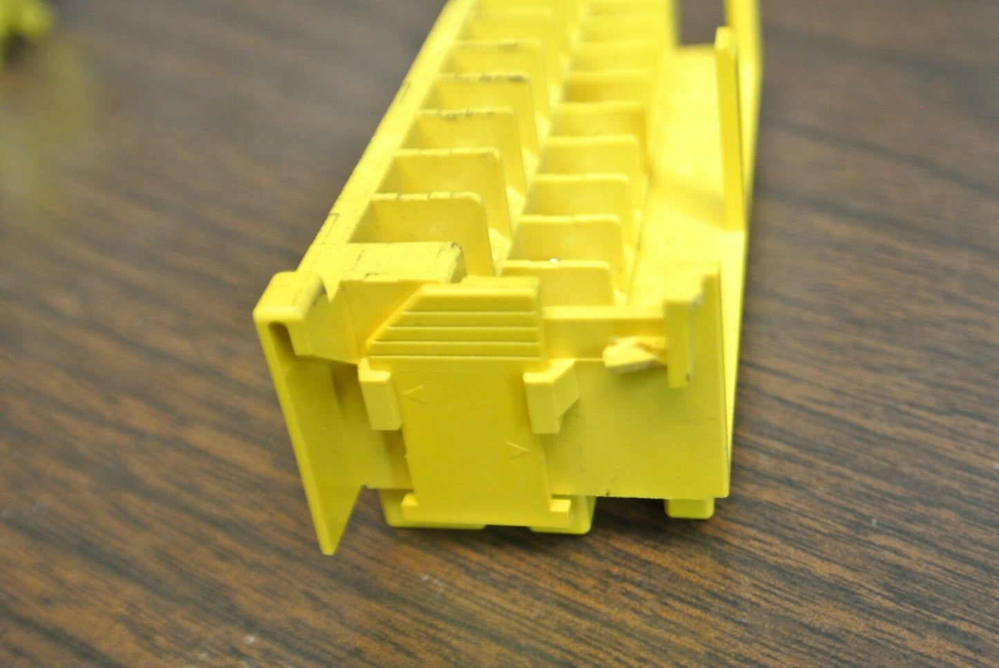 LOT of 2 / HONDA TERMINAL BLOCK MDL930 (?) / YELLOW / 20-TERMINALS