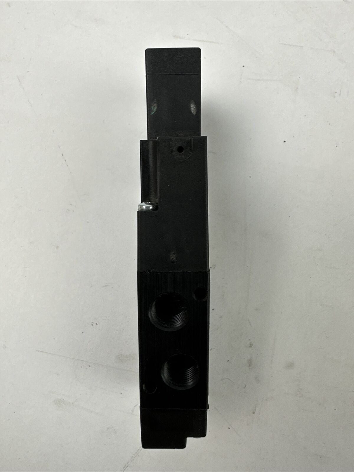 PARKER B3G0BB553C SOLENOID VALVE 145PSI P2E-KV31F 120V 60HZ 1.6VA