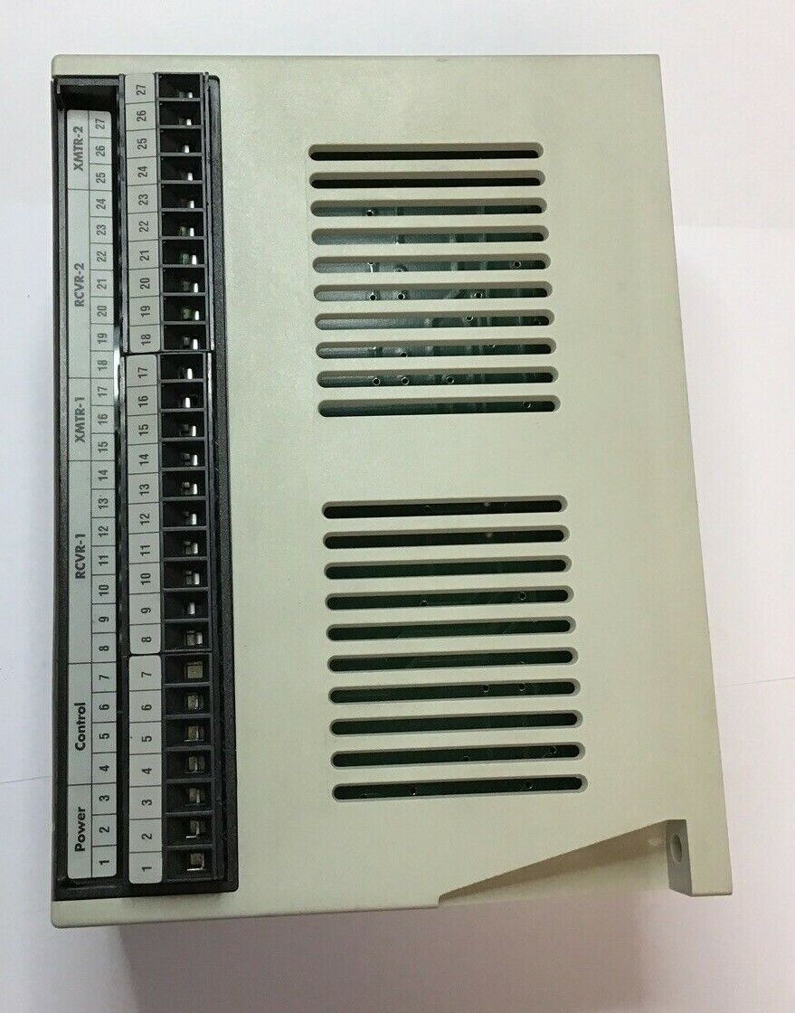 STI RM-4 QUADSAFE SAFETY CONTROLLER 43860-0010 24VDC