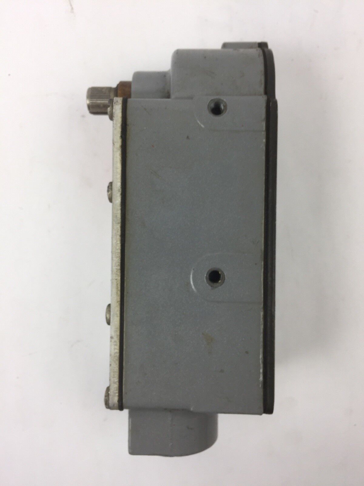 NAMCO CONTROL SNAP-LOCK EA70025100 LIMIT SWITCH 600 VAC 250 VDC