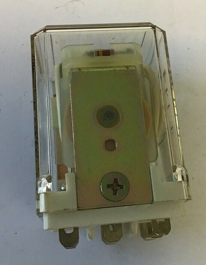 IDEC/SYSTECON RR3B-L RELAY 120VAC ***LOTOF2***