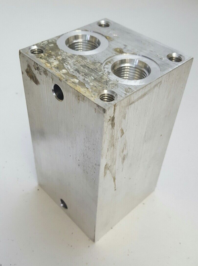 ENERPAC MB-2 STATION MANIFOLD NEW MB2