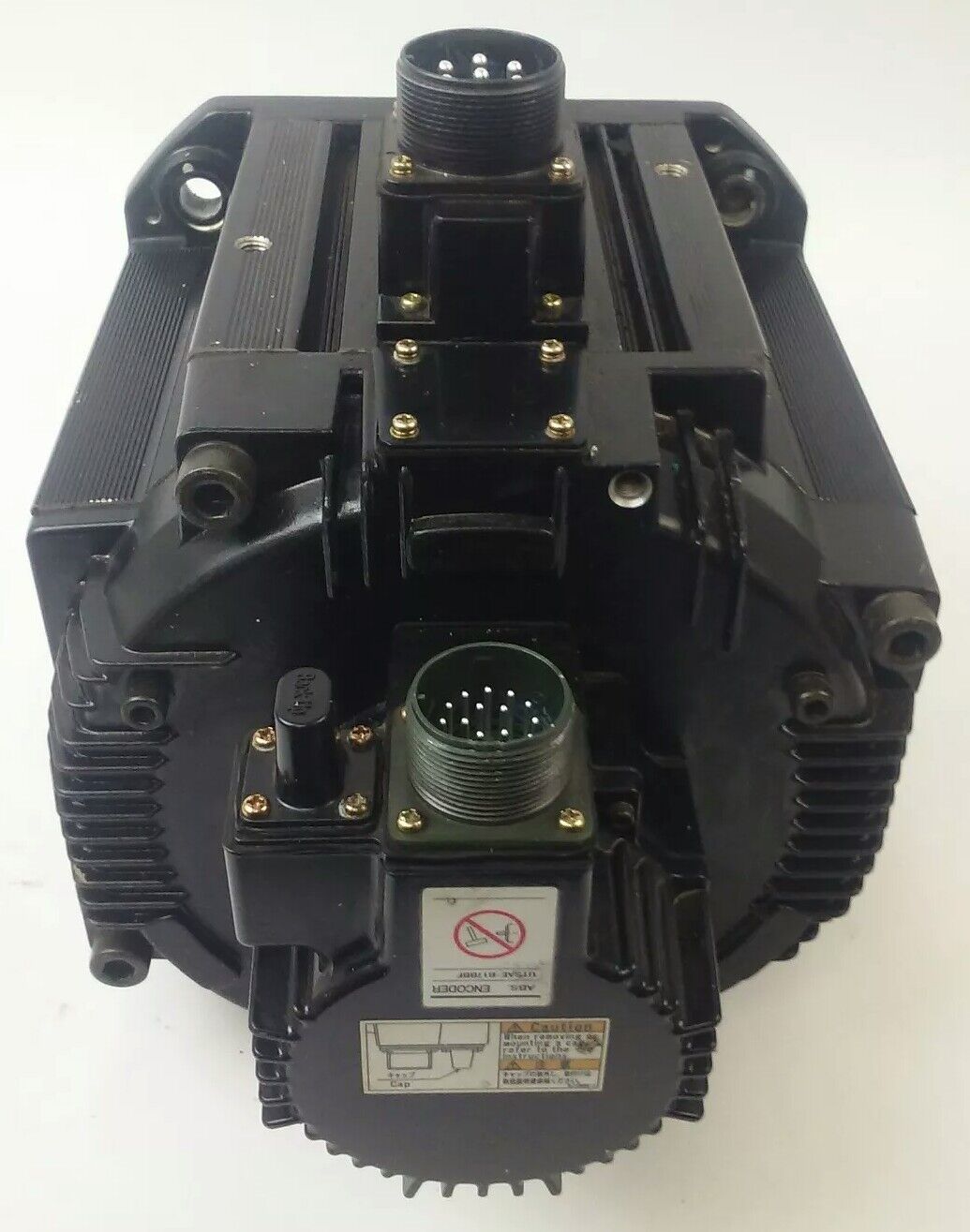 YASKAWA SGMDH-45A2B-YR15 AC SERVO MOTOR, 4500W, 200V, 32.4A, 28.4Nm,UTSAE-B17BBF