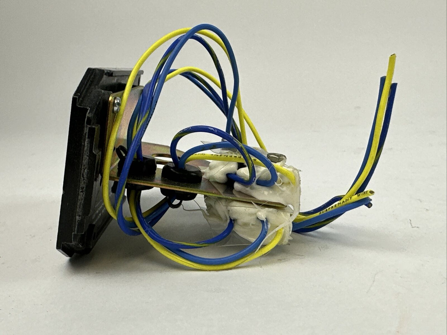 SQUARE D MA11286 AUXILIARY SWITCH 120/240V 50/60HZ 1/3HP