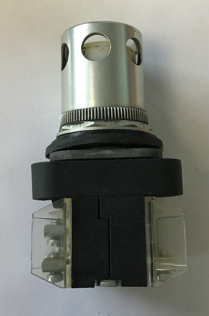 ALLEN BRADLEY 800T-QA24 SER T 24VAC/VDC PUSH BUTTON WHITE