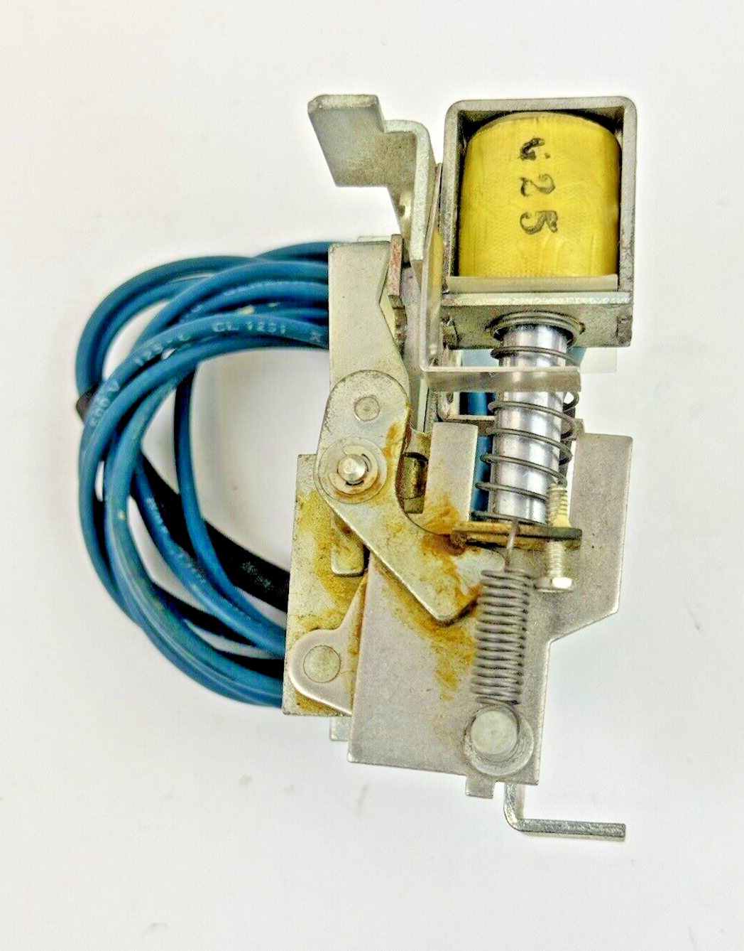 GENERAL ELECTRIC / GE - 7029P302 - 120 V UNDERVOLTAGE SHUNT TRIP - K FRAME